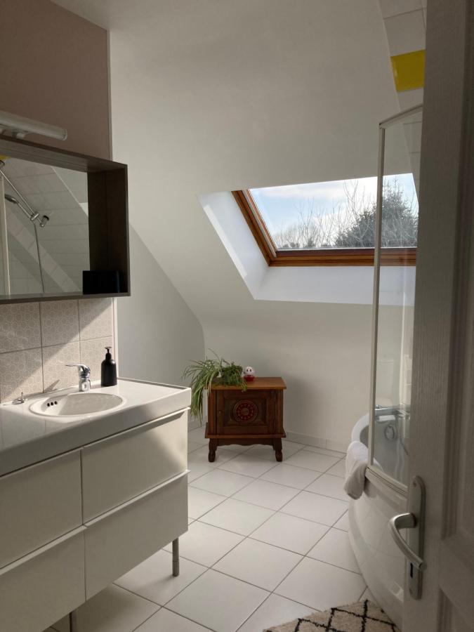 Maison Mama Neko Pontorson Luaran gambar